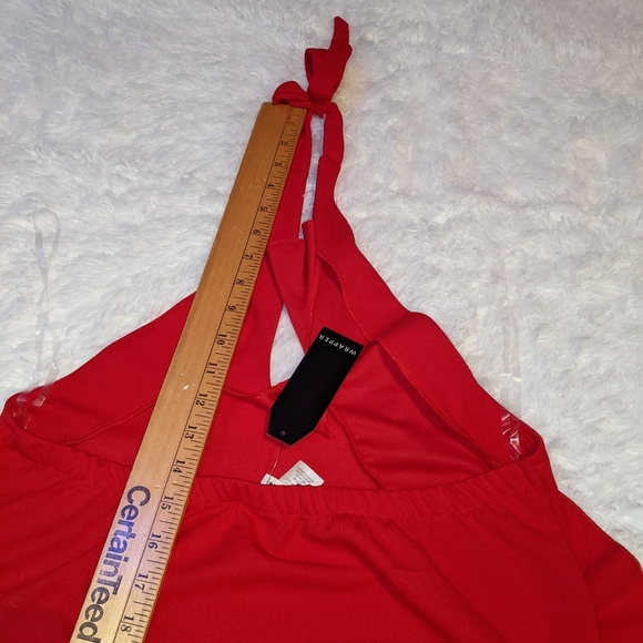 Nwt wrapper red sleeveless top - Picture 5 of 12